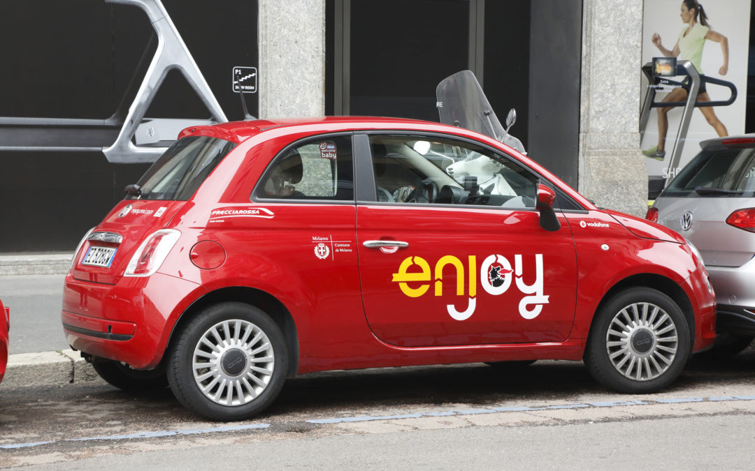 Partnership Chicco-Enjoy: mobilità sostenibile e car sharing a misura di bambino