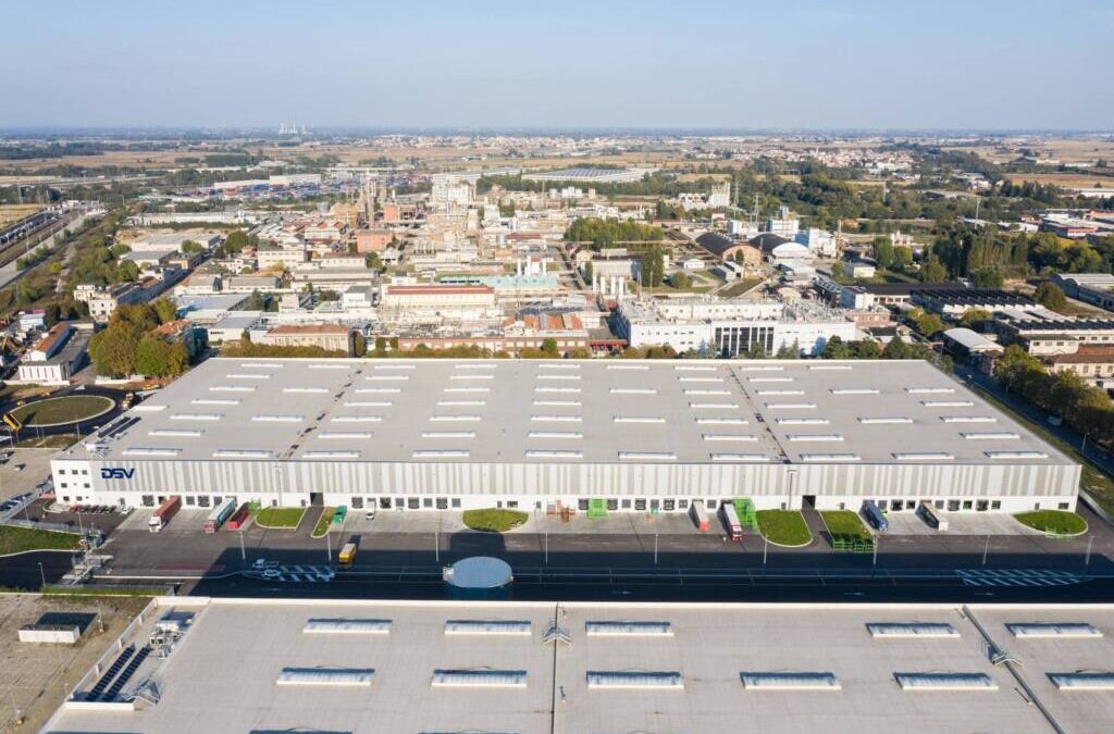 DSV lancia in Italia il programma “Green Building” e punta a ridurre le emissioni della filiera del 30% entro il 2030